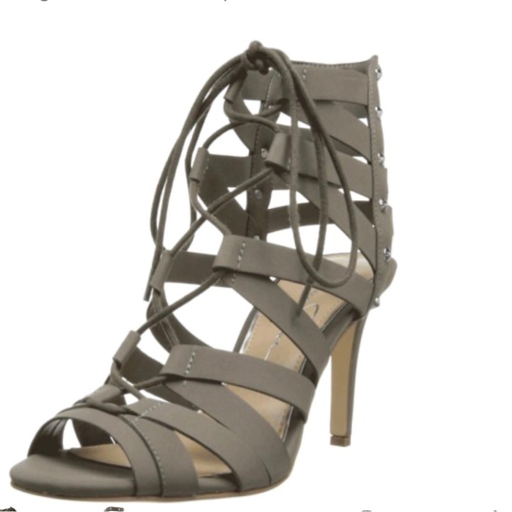 Jessica Simpson Larsenn sandal